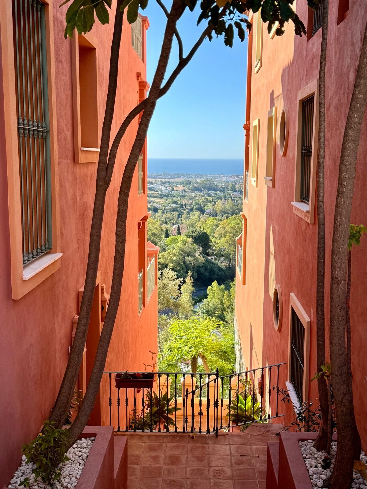 Apartamentos de 2 dormitorios en venta en Monte Halcones – R5351665 Apartamentos de 2 dormitorios en venta en Monte Halcones – R5351665