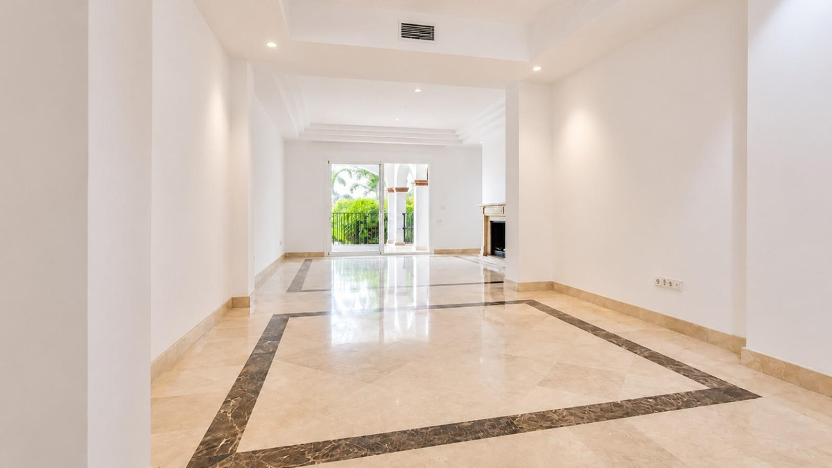 3 bedroom Apartments for sale in Nagüeles – R5397199 3 bedroom Apartments for sale in Nagüeles – R5397199