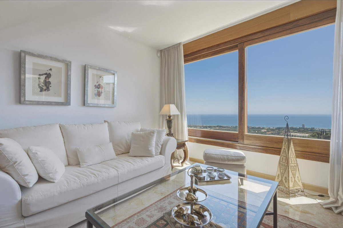 3 bedroom Apartments for sale in Altos de los Monteros – R5440306 3 bedroom Apartments for sale in Altos de los Monteros – R5440306
