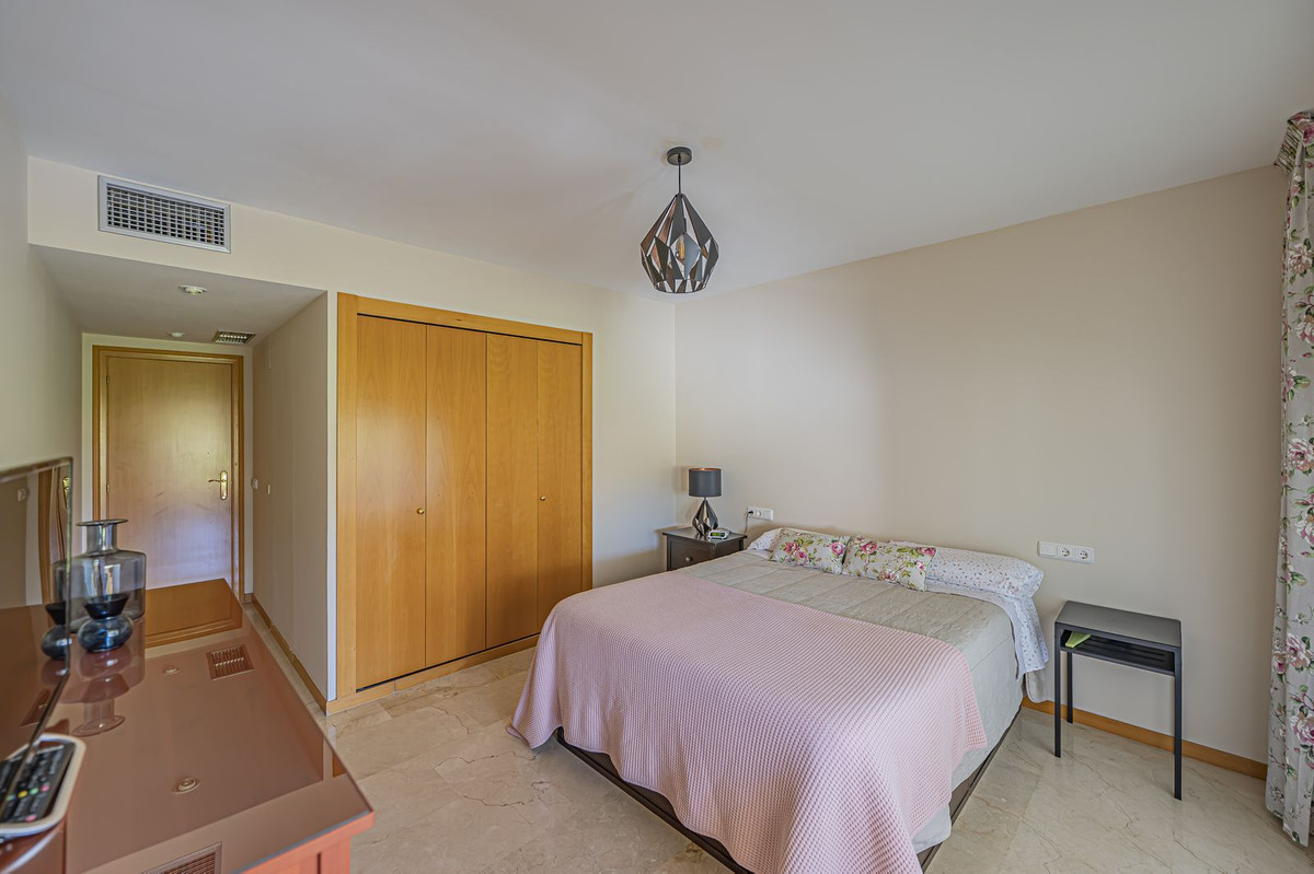 Apartamentos de 3 dormitorios en venta en Guadalmina Alta – R5347318 Apartamentos de 3 dormitorios en venta en Guadalmina Alta – R5347318
