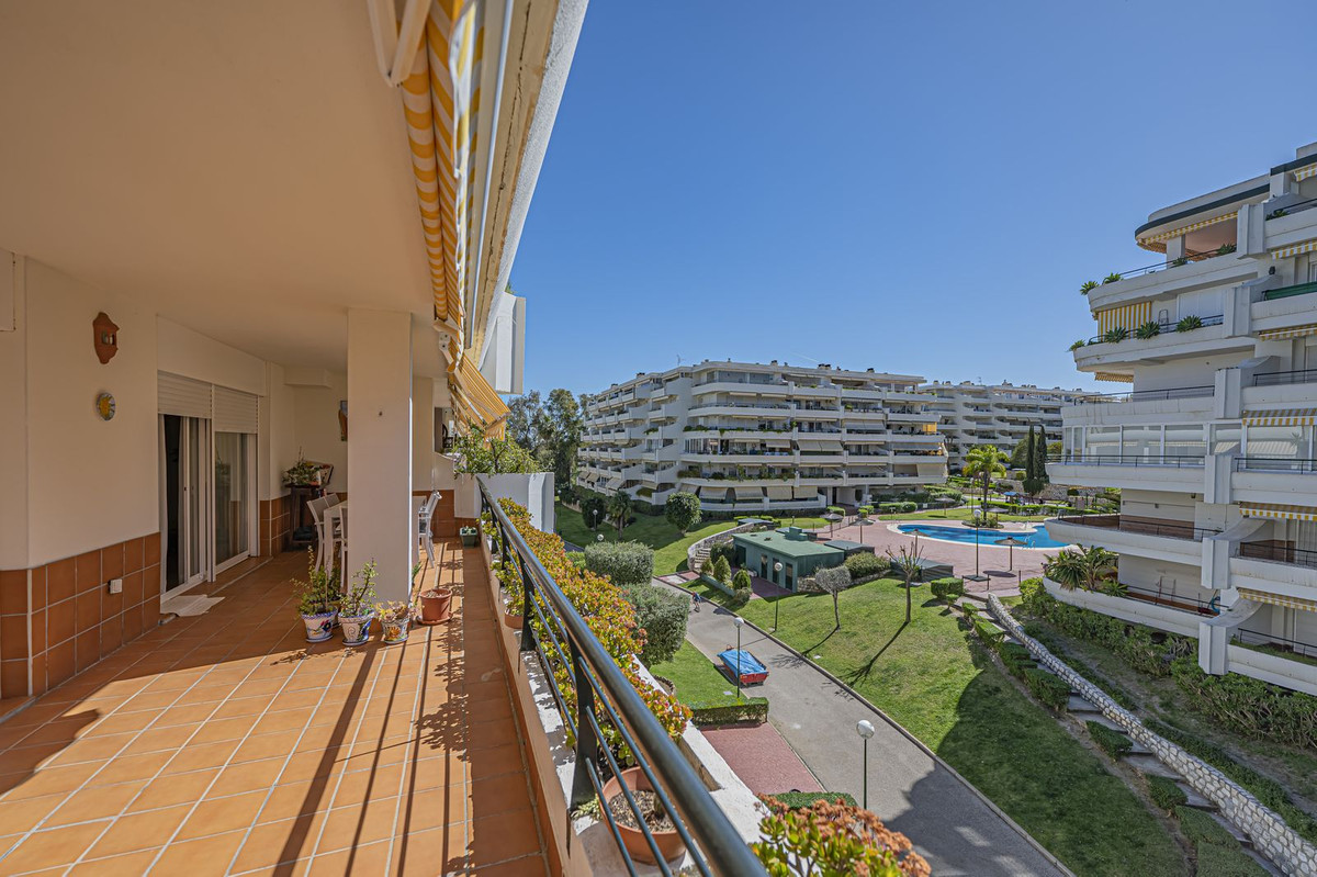 Apartamentos de 3 dormitorios en venta en Guadalmina Alta – R5347318 Apartamentos de 3 dormitorios en venta en Guadalmina Alta – R5347318