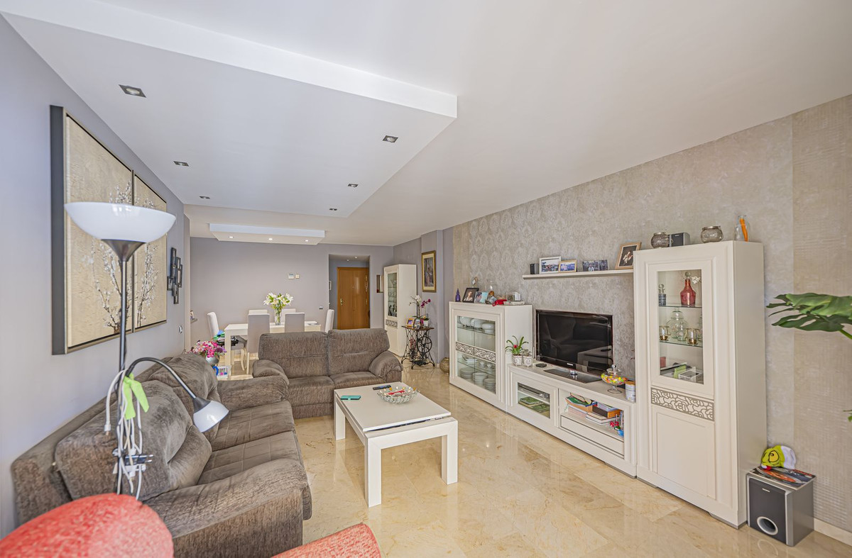 Apartamentos de 3 dormitorios en venta en Guadalmina Alta – R5347318 Apartamentos de 3 dormitorios en venta en Guadalmina Alta – R5347318