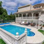 Villas de 4 dormitorios en venta en Artola – R4747441 Villas de 4 dormitorios en venta en Artola – R4747441