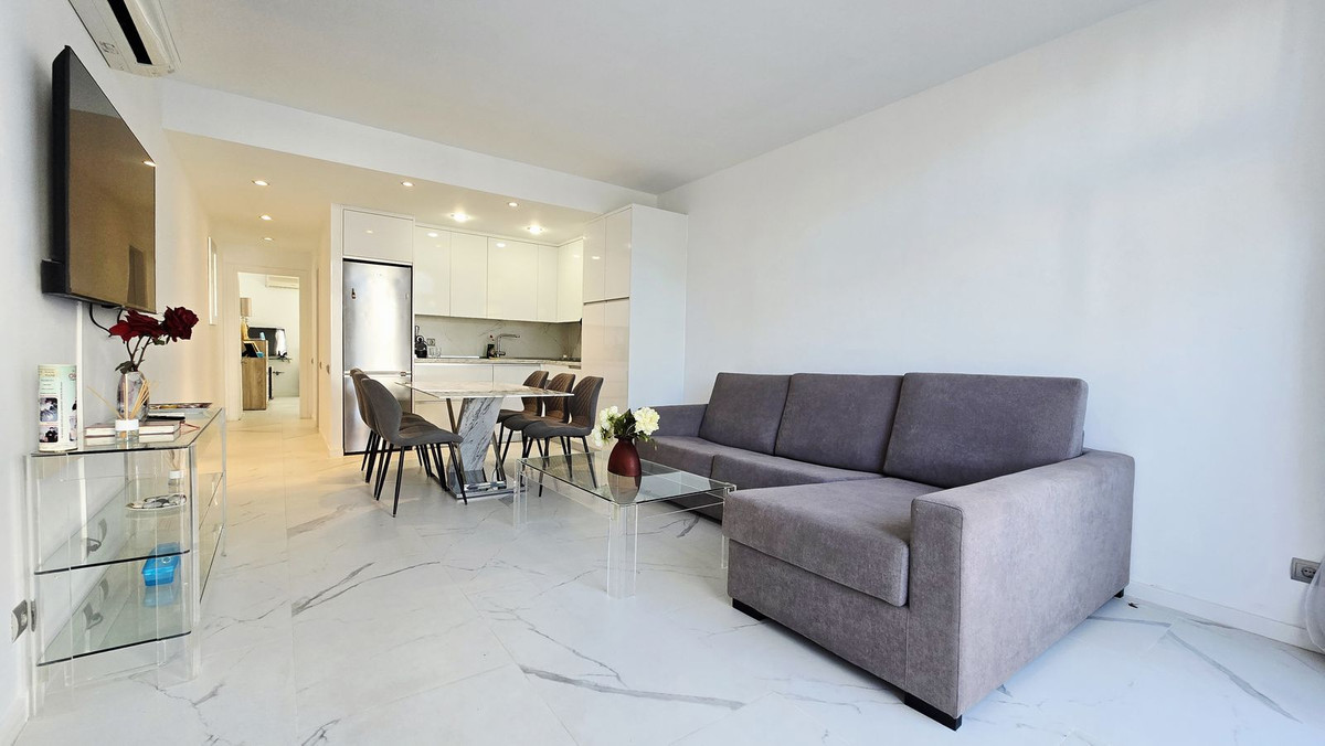 1 bedroom Apartments for sale in Puerto Banús – R5341873 1 bedroom Apartments for sale in Puerto Banús – R5341873