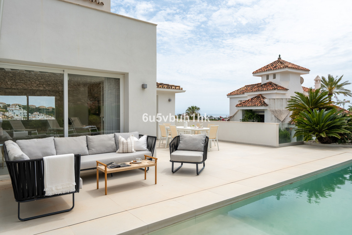 Adosados de 5 dormitorios en venta en Marbella – R5371153 Adosados de 5 dormitorios en venta en Marbella – R5371153
