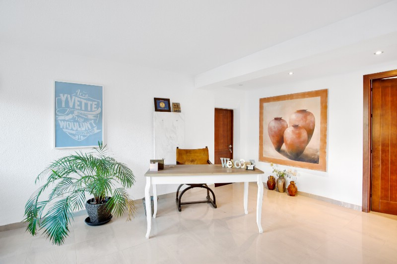 6 bedroom Villas for sale in Marbesa – R4629952 6 bedroom Villas for sale in Marbesa – R4629952