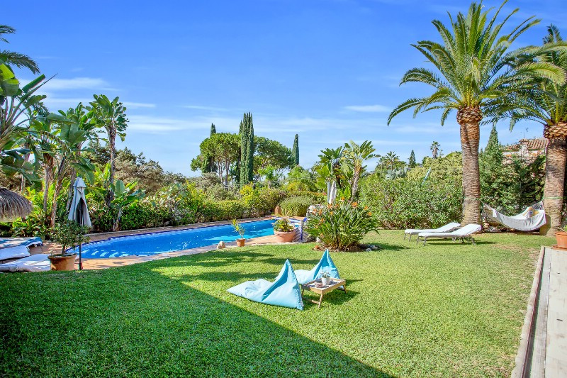 6 bedroom Villas for sale in Marbesa – R4629952 6 bedroom Villas for sale in Marbesa – R4629952