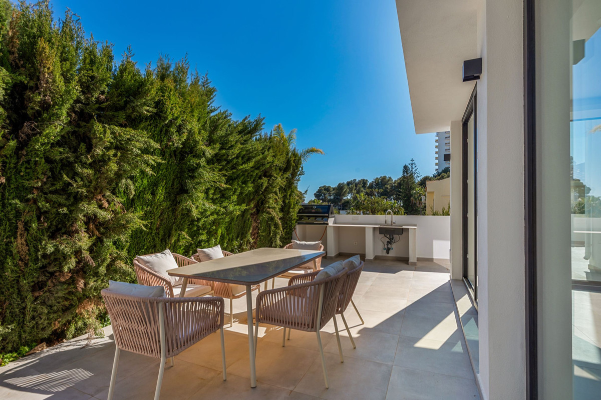 3 bedroom Villas for sale in Nueva Andalucía – R5418001 3 bedroom Villas for sale in Nueva Andalucía – R5418001