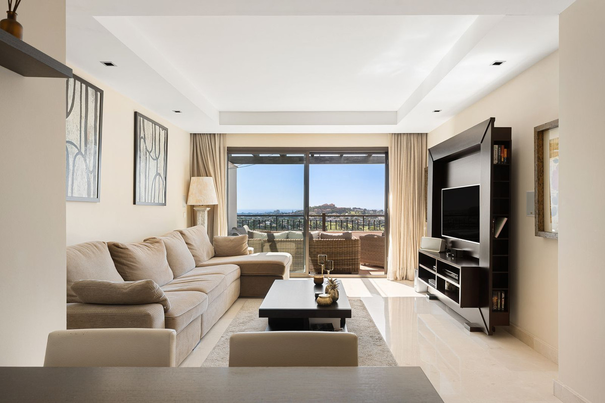 2 bedroom Penthouses for sale in La Quinta – R5400142 2 bedroom Penthouses for sale in La Quinta – R5400142