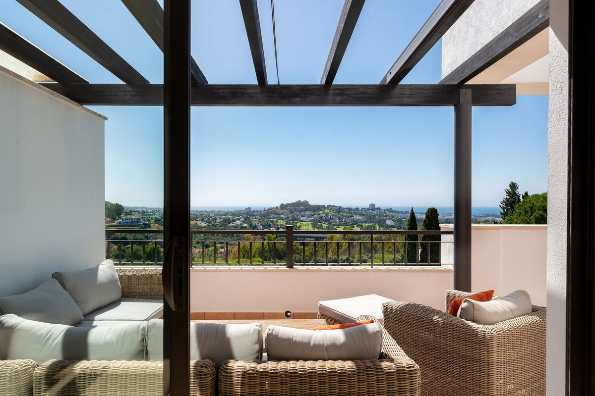 2 bedroom Penthouses for sale in La Quinta – R5400142 2 bedroom Penthouses for sale in La Quinta – R5400142