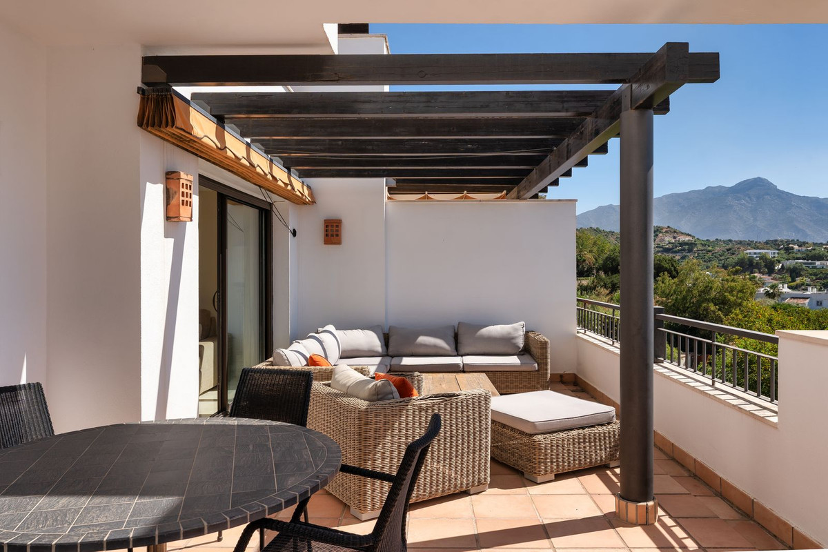 2 bedroom Penthouses for sale in La Quinta – R5400142 2 bedroom Penthouses for sale in La Quinta – R5400142