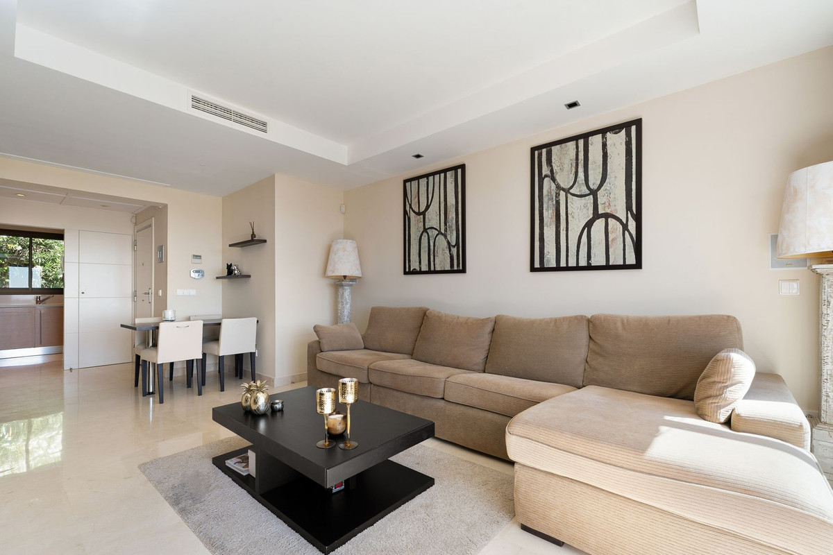 2 bedroom Penthouses for sale in La Quinta – R5400142 2 bedroom Penthouses for sale in La Quinta – R5400142