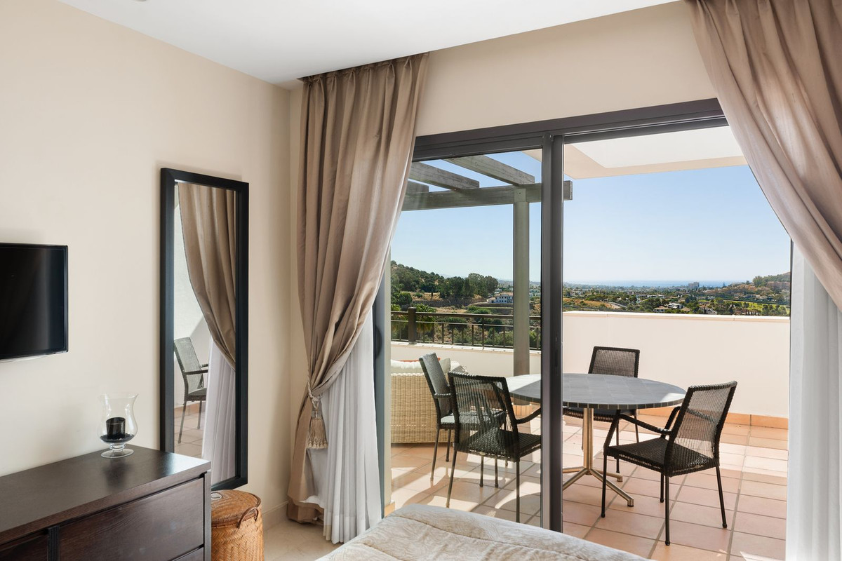 2 bedroom Penthouses for sale in La Quinta – R5400142 2 bedroom Penthouses for sale in La Quinta – R5400142