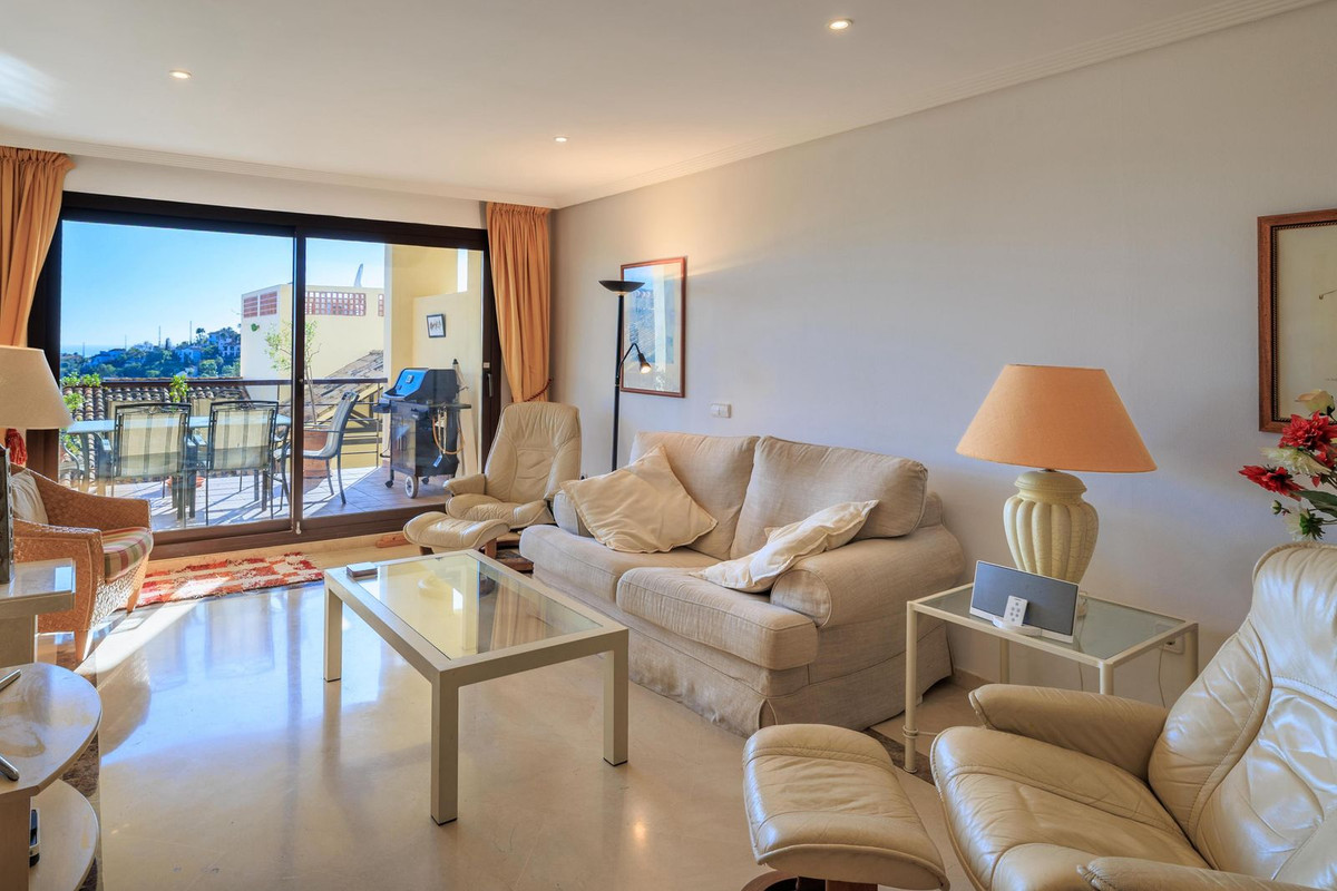 Apartamentos de 3 dormitorios en venta en Benahavís – R5441797 Apartamentos de 3 dormitorios en venta en Benahavís – R5441797