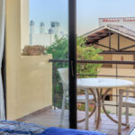 Apartamentos de 3 dormitorios en venta en Benahavís – R5441797 Apartamentos de 3 dormitorios en venta en Benahavís – R5441797