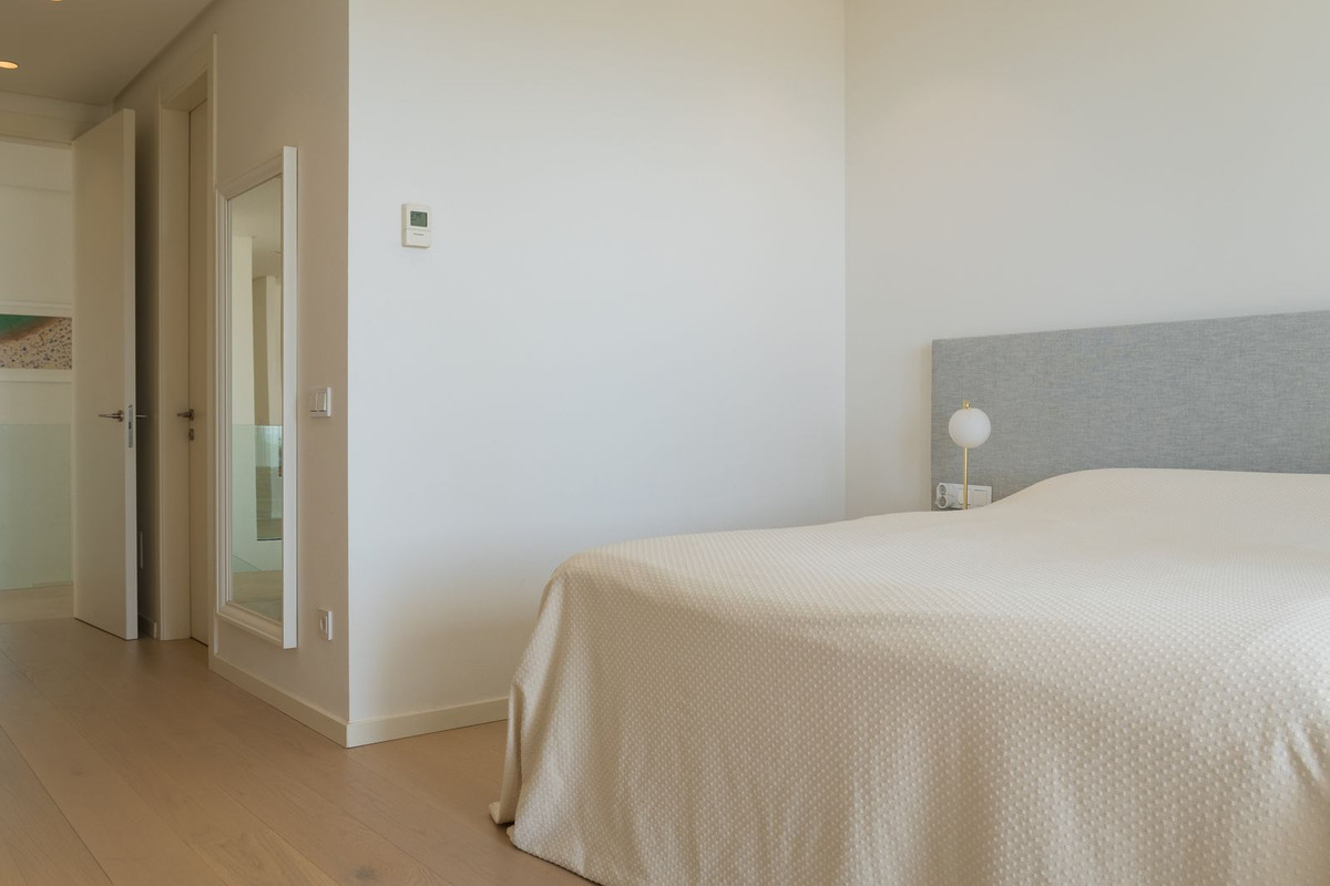 Apartamentos de 3 dormitorios en venta en Benahavís – R5354083 Apartamentos de 3 dormitorios en venta en Benahavís – R5354083