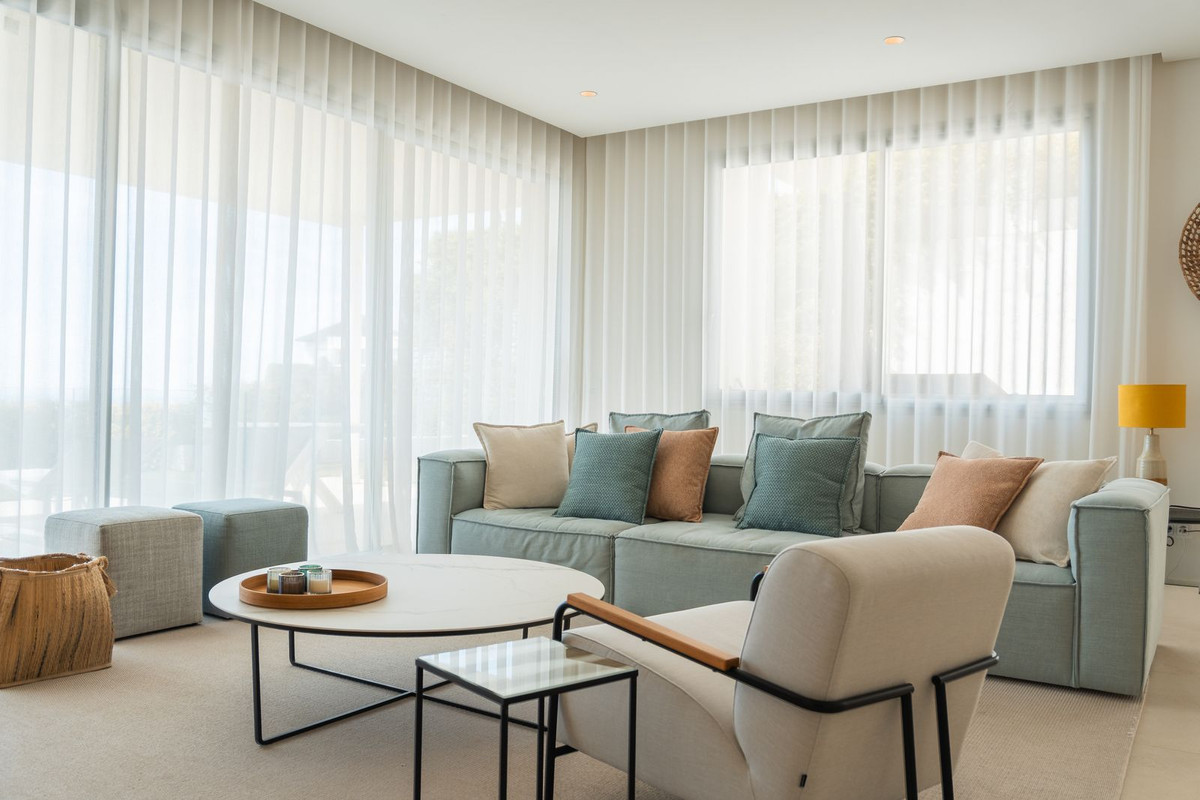 Apartamentos de 3 dormitorios en venta en Benahavís – R5354083 Apartamentos de 3 dormitorios en venta en Benahavís – R5354083