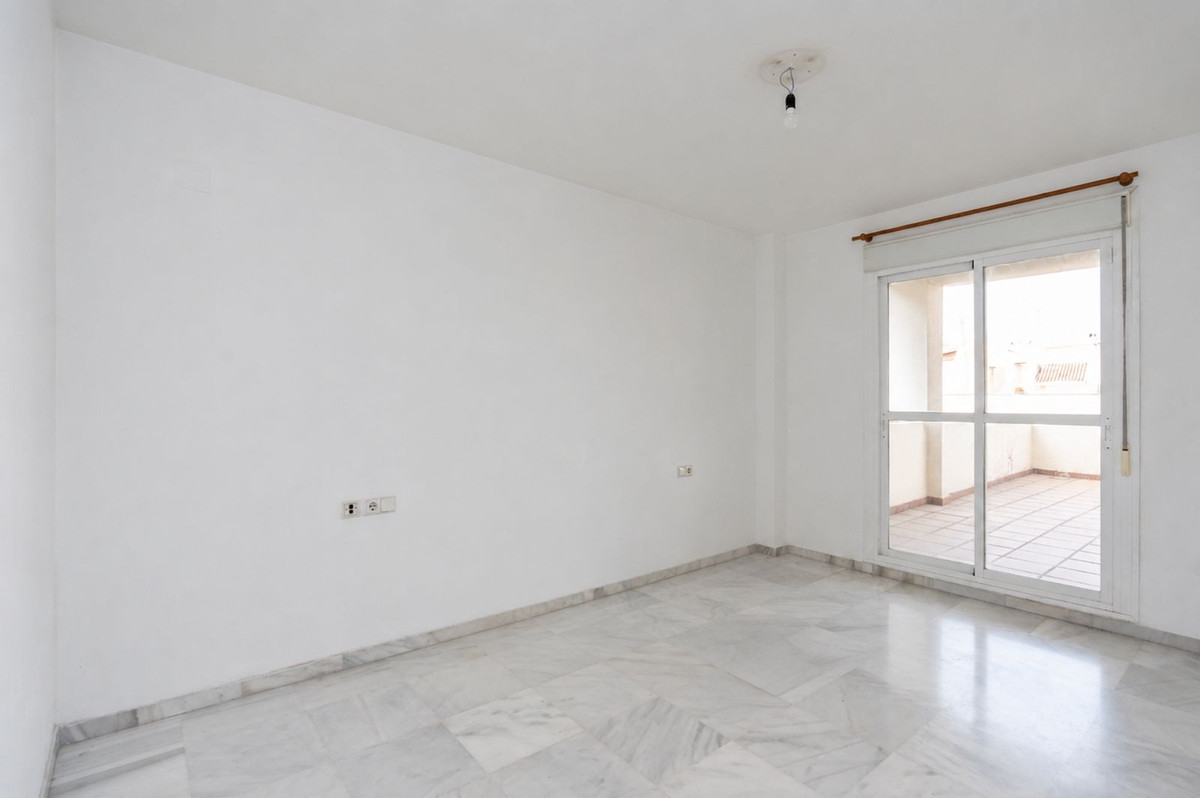 Apartamentos de 3 dormitorios en venta en Nueva Andalucía – R5443951 Apartamentos de 3 dormitorios en venta en Nueva Andalucía – R5443951