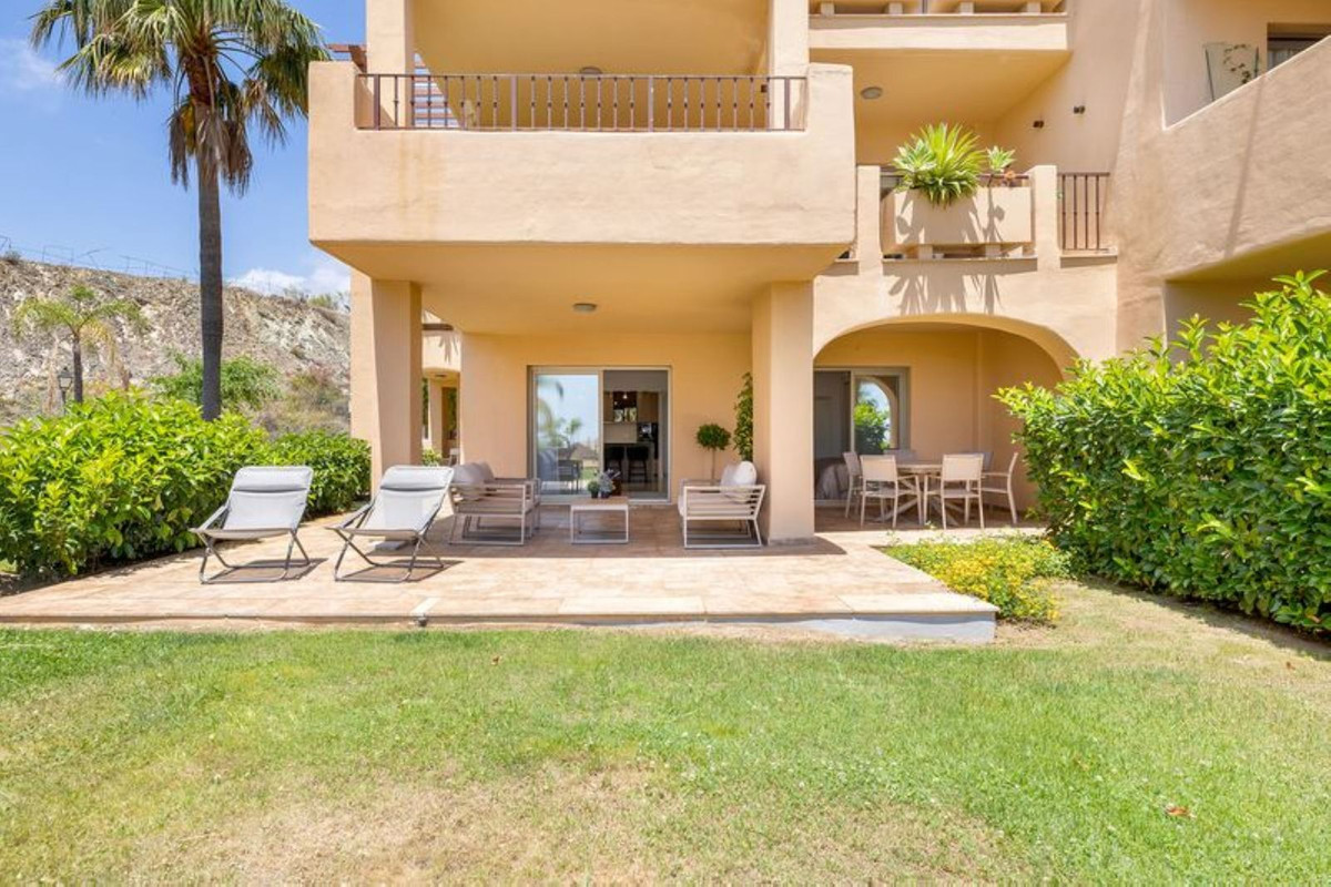 Apartamentos de 3 dormitorios en venta en Benahavís – R5398537 Apartamentos de 3 dormitorios en venta en Benahavís – R5398537