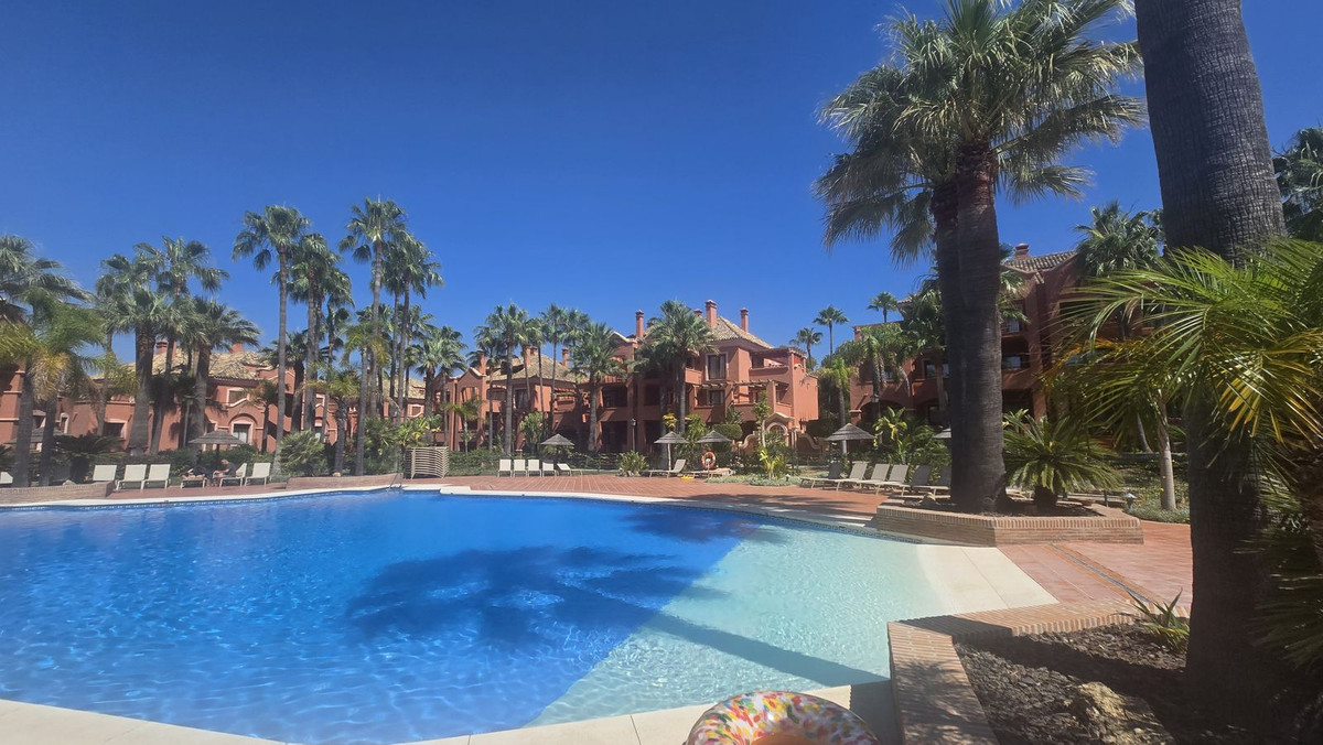 Apartamentos de 2 dormitorios en venta en Puerto Banús – R5407084 Apartamentos de 2 dormitorios en venta en Puerto Banús – R5407084