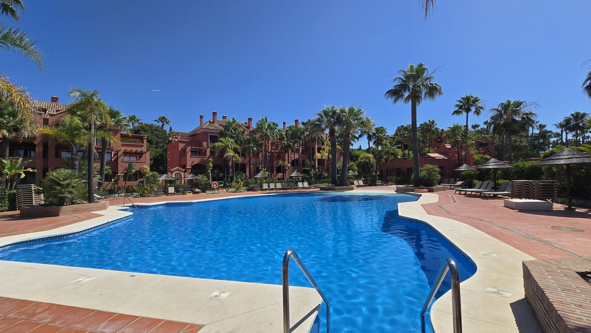 Apartamentos de 2 dormitorios en venta en Puerto Banús – R5407084 Apartamentos de 2 dormitorios en venta en Puerto Banús – R5407084