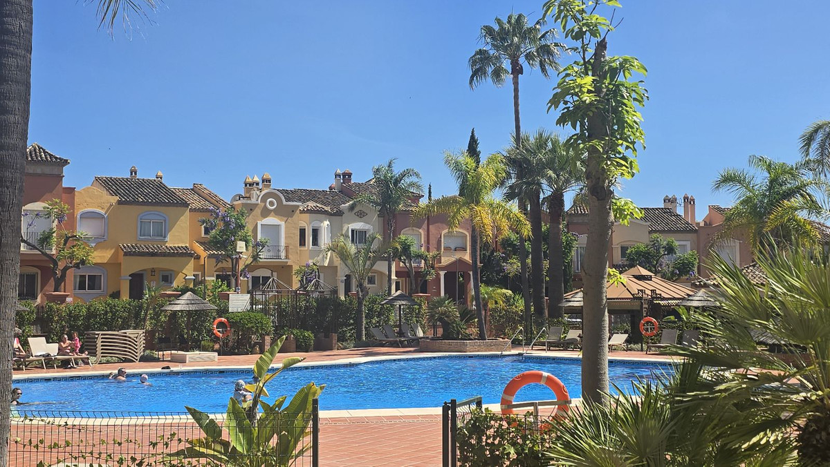 Apartamentos de 2 dormitorios en venta en Puerto Banús – R5407084 Apartamentos de 2 dormitorios en venta en Puerto Banús – R5407084