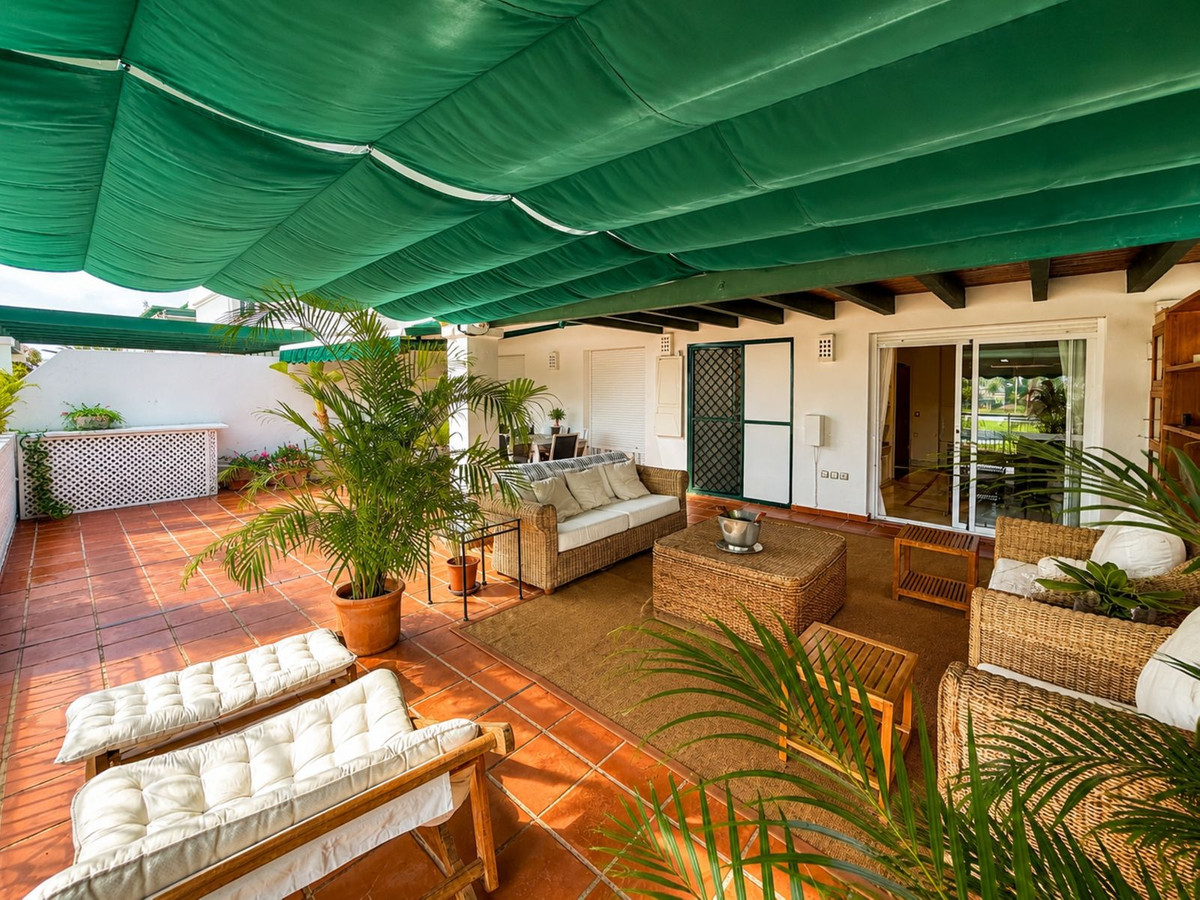 Apartamentos de 2 dormitorios en venta en Nueva Andalucía – R5448112 Apartamentos de 2 dormitorios en venta en Nueva Andalucía – R5448112
