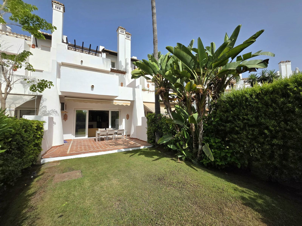 3 bedroom Townhouses for sale in Atalaya – R5433328 3 bedroom Townhouses for sale in Atalaya – R5433328