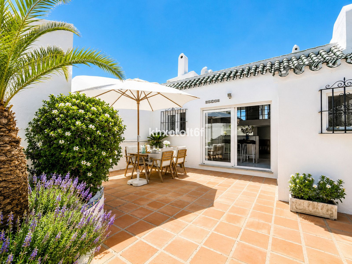 3 bedroom Townhouses for sale in Marbella – R5392459 3 bedroom Townhouses for sale in Marbella – R5392459