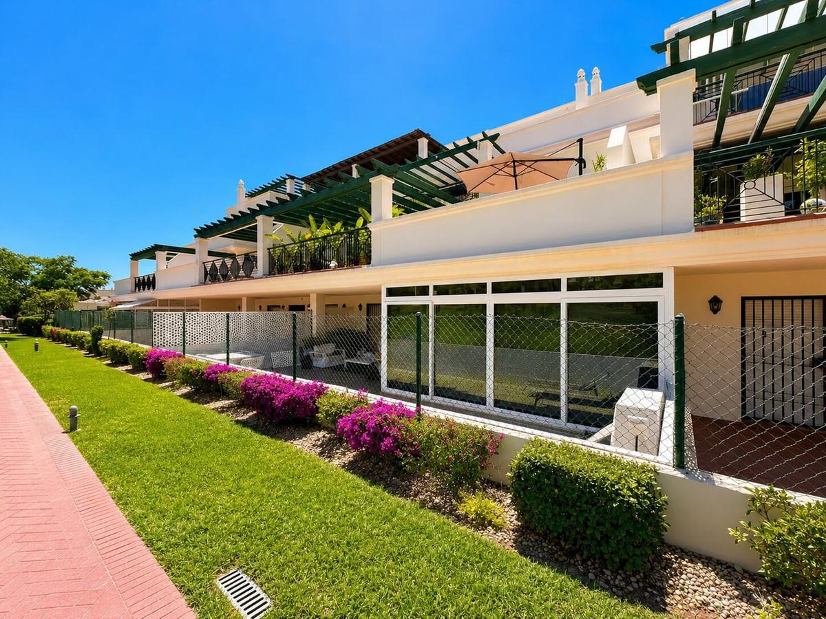 Apartamentos de 2 dormitorios en venta en Puerto Banús – R5408059 Apartamentos de 2 dormitorios en venta en Puerto Banús – R5408059