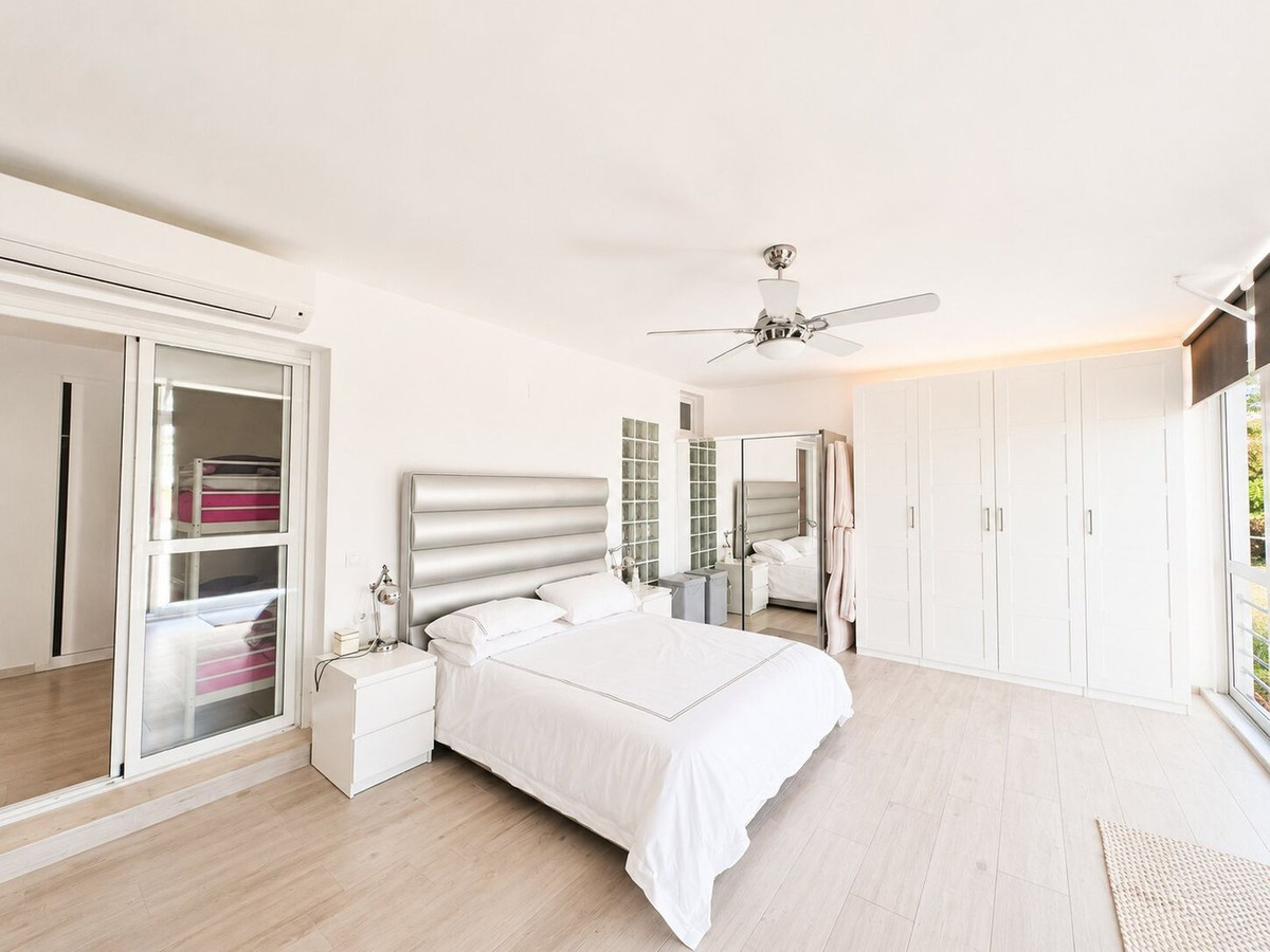 Apartamentos de 2 dormitorios en venta en Puerto Banús – R5408059 Apartamentos de 2 dormitorios en venta en Puerto Banús – R5408059