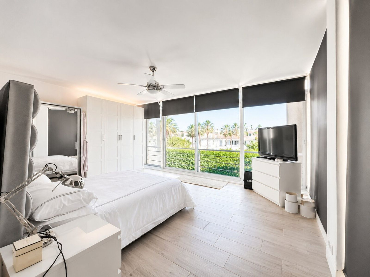 Apartamentos de 2 dormitorios en venta en Puerto Banús – R5408059 Apartamentos de 2 dormitorios en venta en Puerto Banús – R5408059