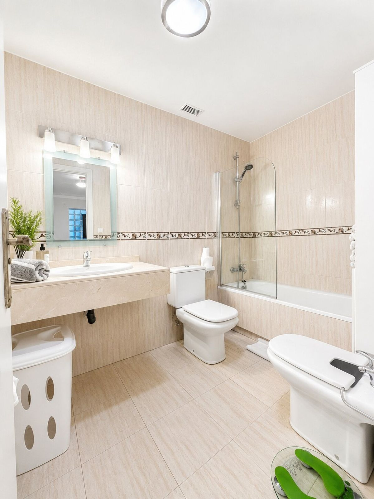 Apartamentos de 2 dormitorios en venta en Puerto Banús – R5408059 Apartamentos de 2 dormitorios en venta en Puerto Banús – R5408059