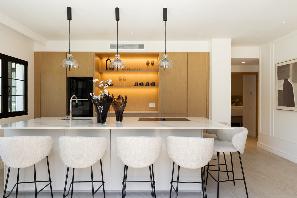 Apartamentos de 3 dormitorios en venta en Nueva Andalucía – R5444506 Apartamentos de 3 dormitorios en venta en Nueva Andalucía – R5444506