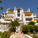 Apartamentos de 3 dormitorios en venta en Nueva Andalucía – R5444506 Apartamentos de 3 dormitorios en venta en Nueva Andalucía – R5444506
