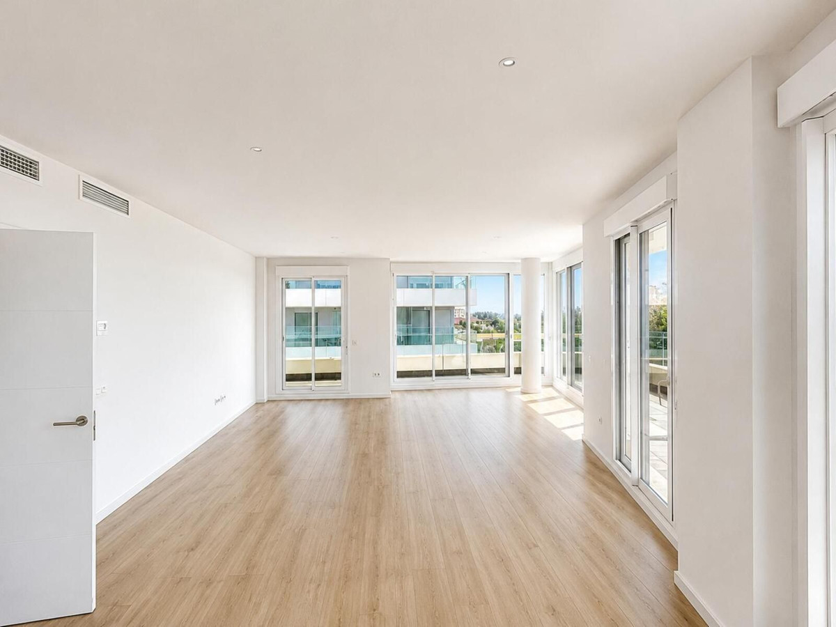 4 bedroom Apartments for sale in Nueva Andalucía – R5430508 4 bedroom Apartments for sale in Nueva Andalucía – R5430508