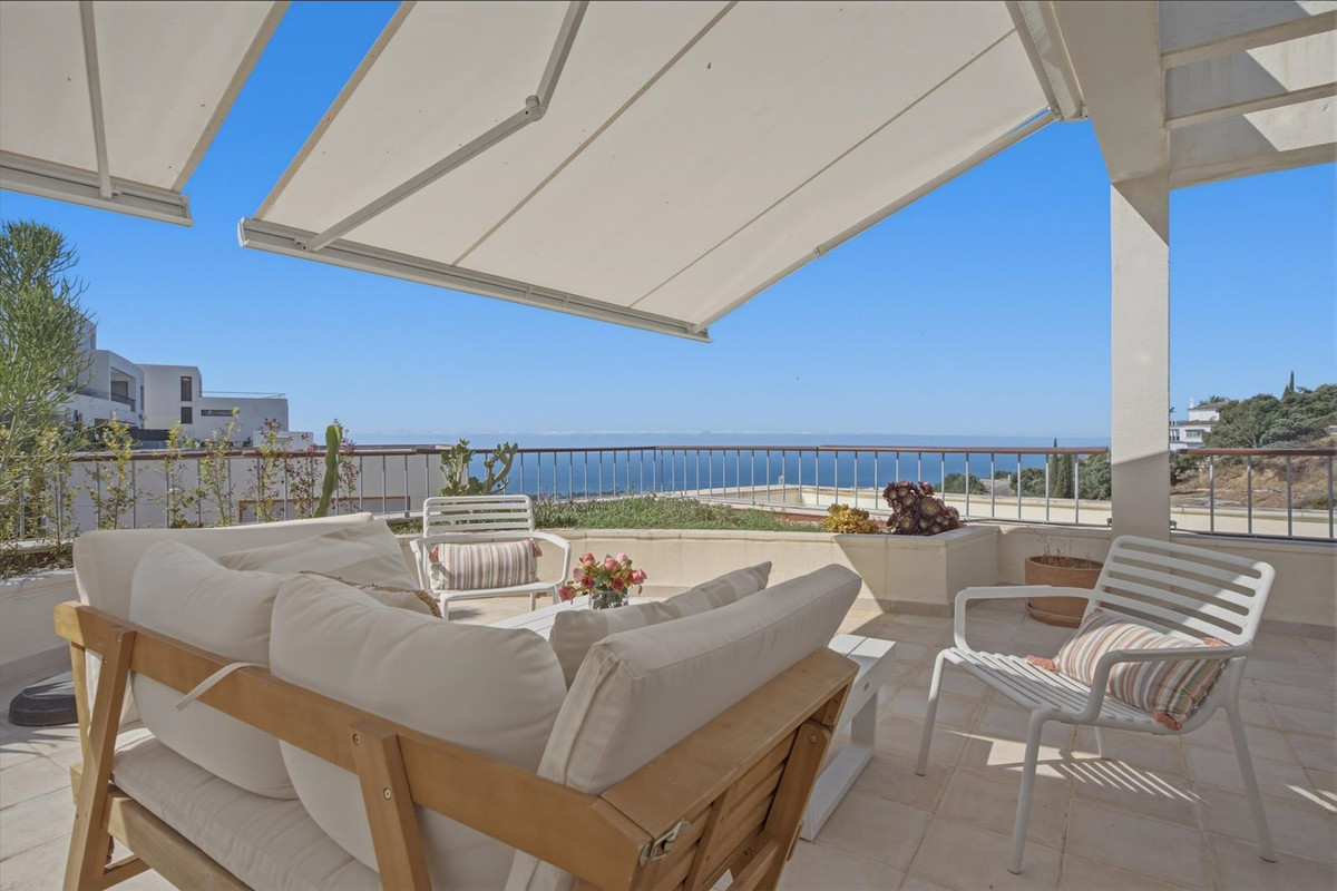 3 bedroom Apartments for sale in Altos de los Monteros – R5223376 3 bedroom Apartments for sale in Altos de los Monteros – R5223376