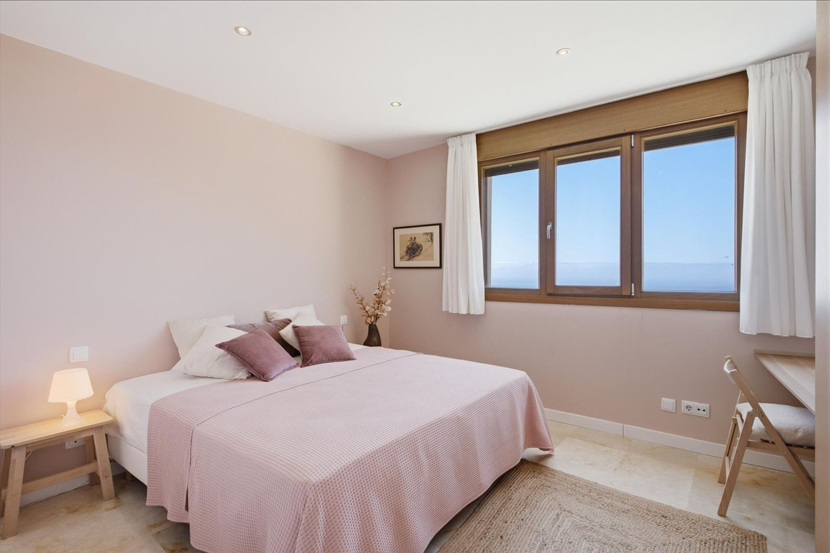 3 bedroom Apartments for sale in Altos de los Monteros – R5223376 3 bedroom Apartments for sale in Altos de los Monteros – R5223376