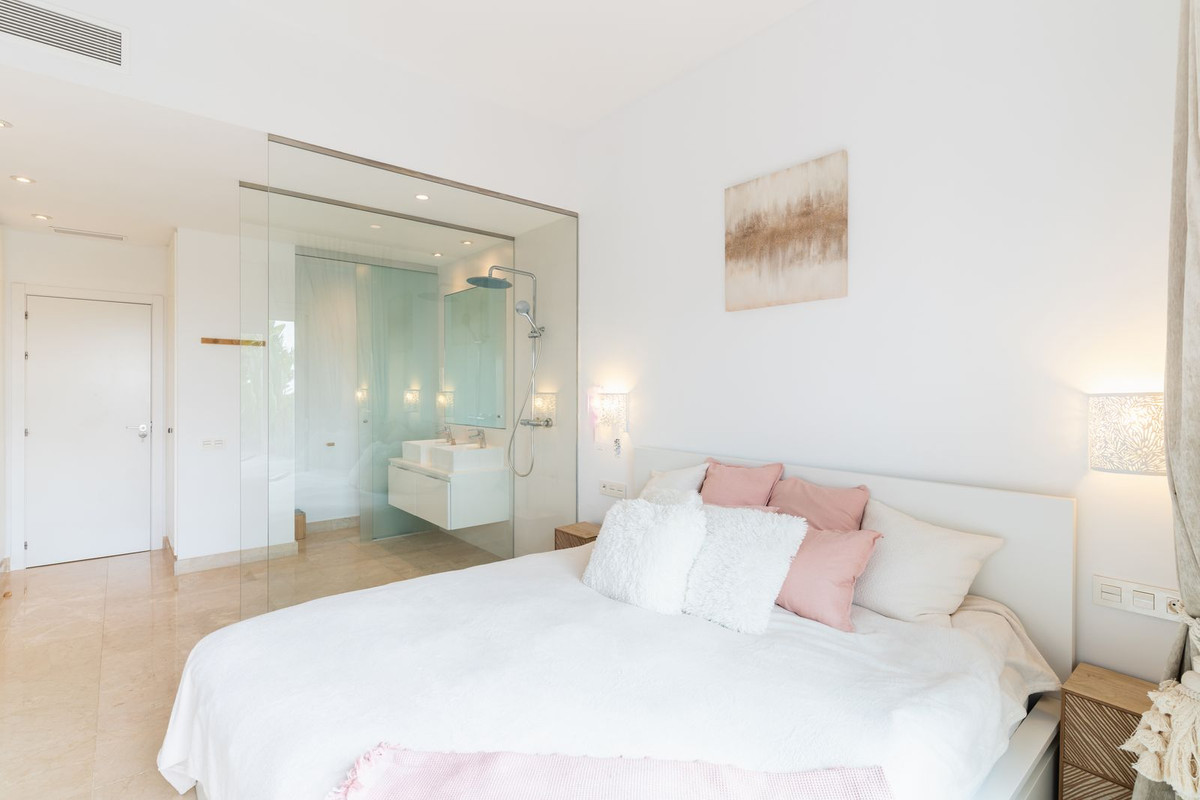 Apartamentos de 3 dormitorios en venta en Benahavís – R5370244 Apartamentos de 3 dormitorios en venta en Benahavís – R5370244