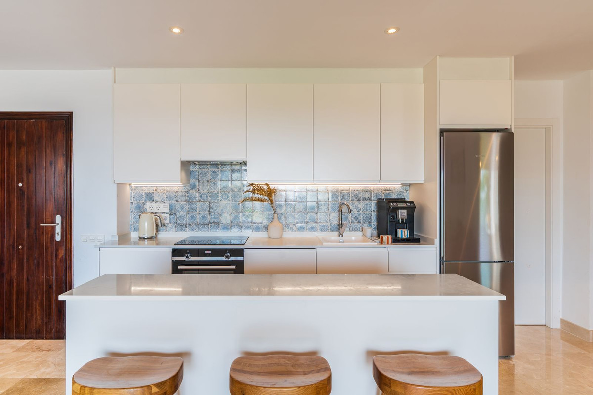 Apartamentos de 3 dormitorios en venta en Benahavís – R5370244 Apartamentos de 3 dormitorios en venta en Benahavís – R5370244