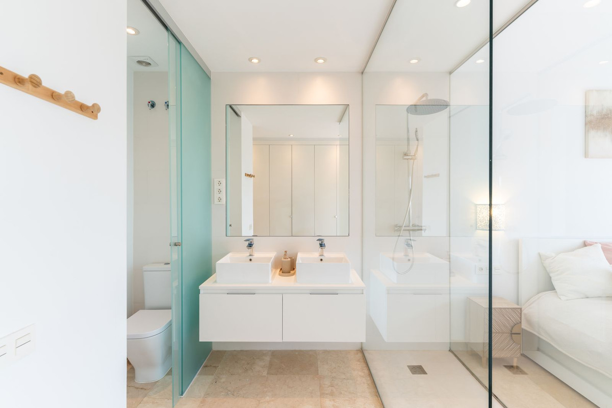 Apartamentos de 3 dormitorios en venta en Benahavís – R5370244 Apartamentos de 3 dormitorios en venta en Benahavís – R5370244