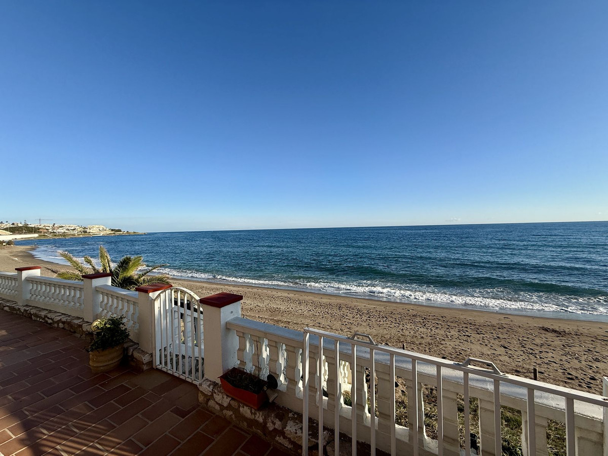 4 bedroom Villas for sale in Mijas – R4927990 4 bedroom Villas for sale in Mijas – R4927990