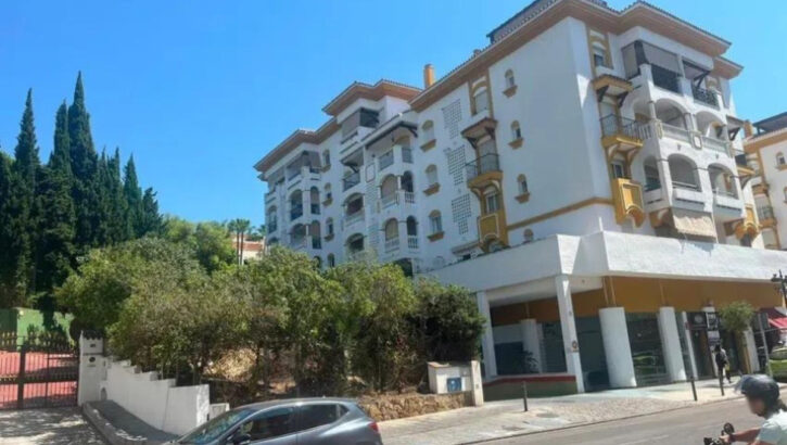 Apartamentos de 2 dormitorios en venta en Marbella – R5444191 Apartamentos de 2 dormitorios en venta en Marbella – R5444191 en