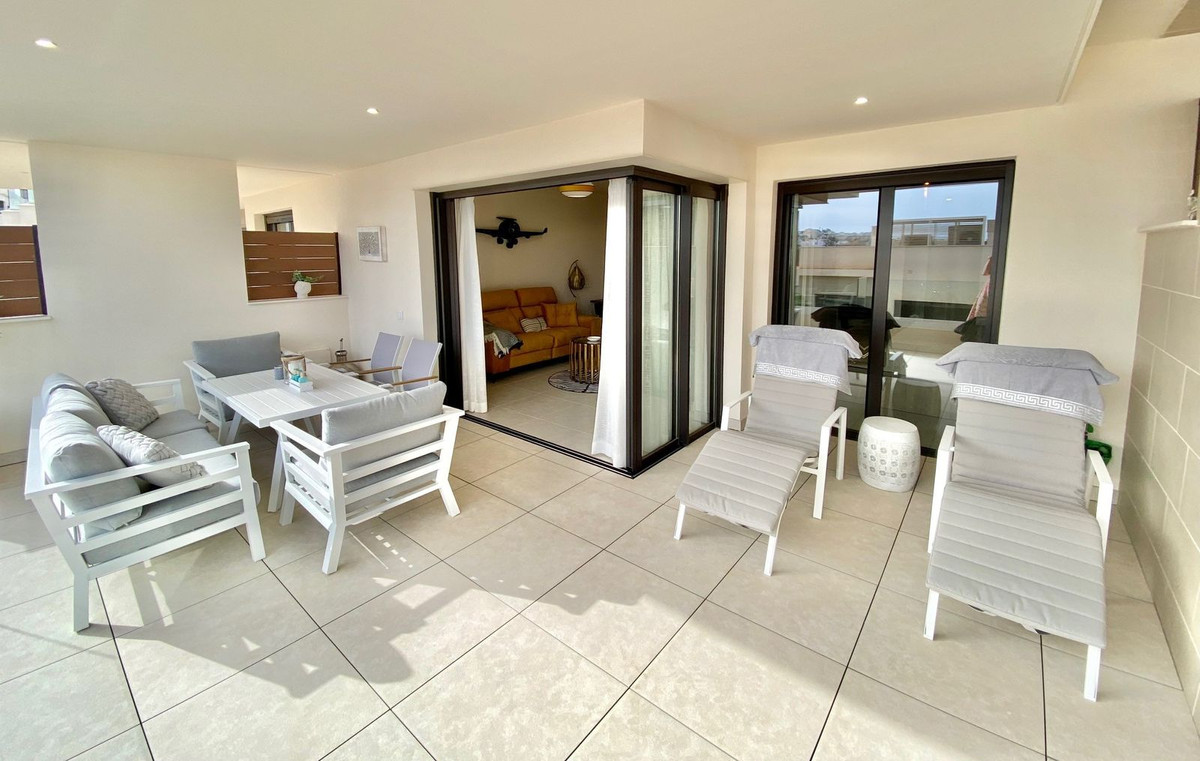 Apartamentos de 2 dormitorios en venta en La Cala de Mijas – R4018459 Apartamentos de 2 dormitorios en venta en La Cala de Mijas – R4018459