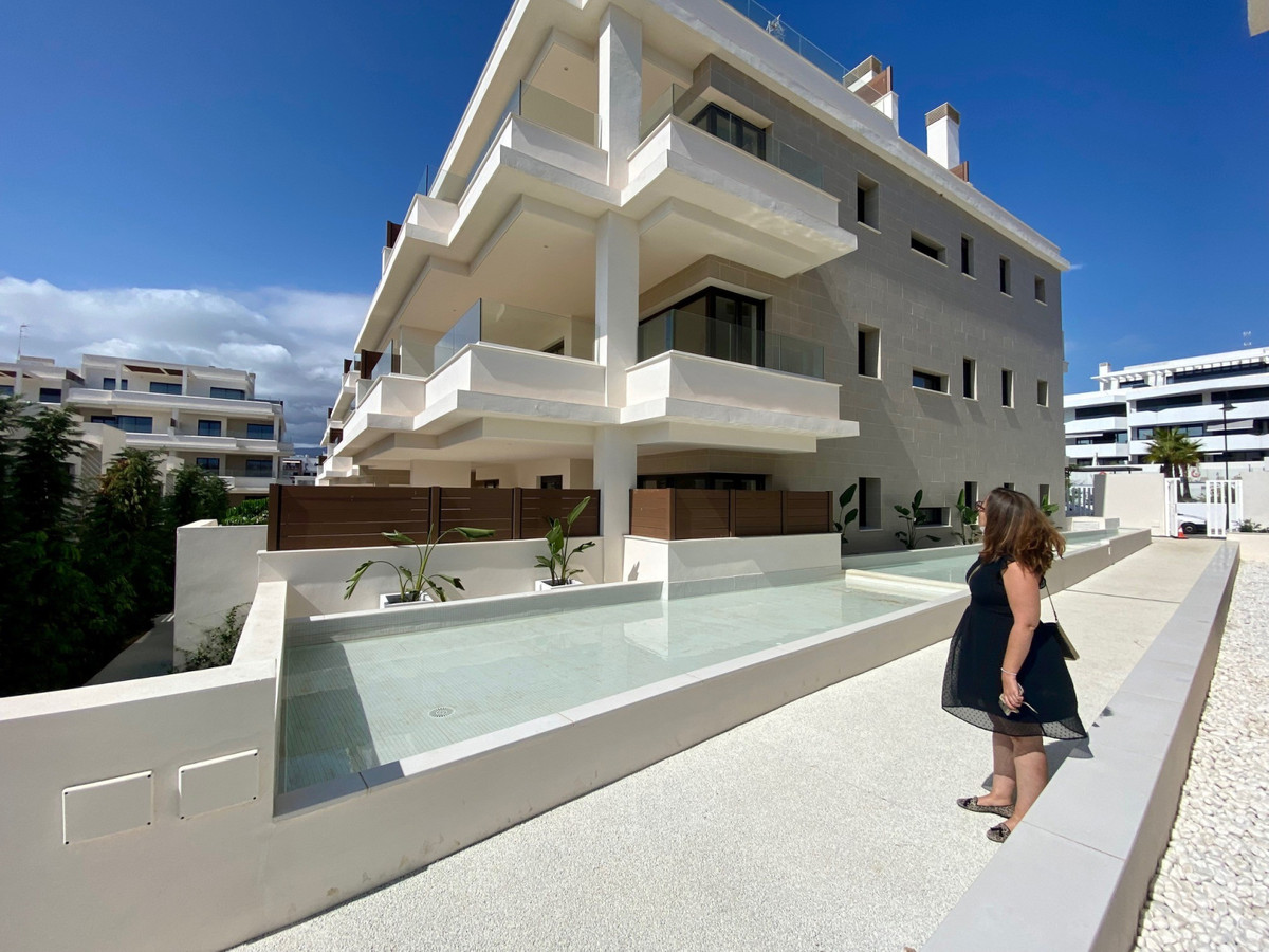 Apartamentos de 2 dormitorios en venta en La Cala de Mijas – R4018459 Apartamentos de 2 dormitorios en venta en La Cala de Mijas – R4018459