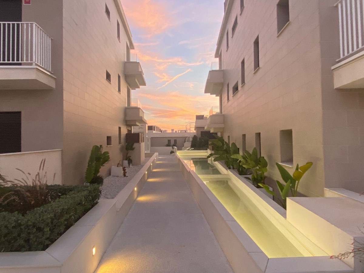 Apartamentos de 2 dormitorios en venta en La Cala de Mijas – R4018459 Apartamentos de 2 dormitorios en venta en La Cala de Mijas – R4018459
