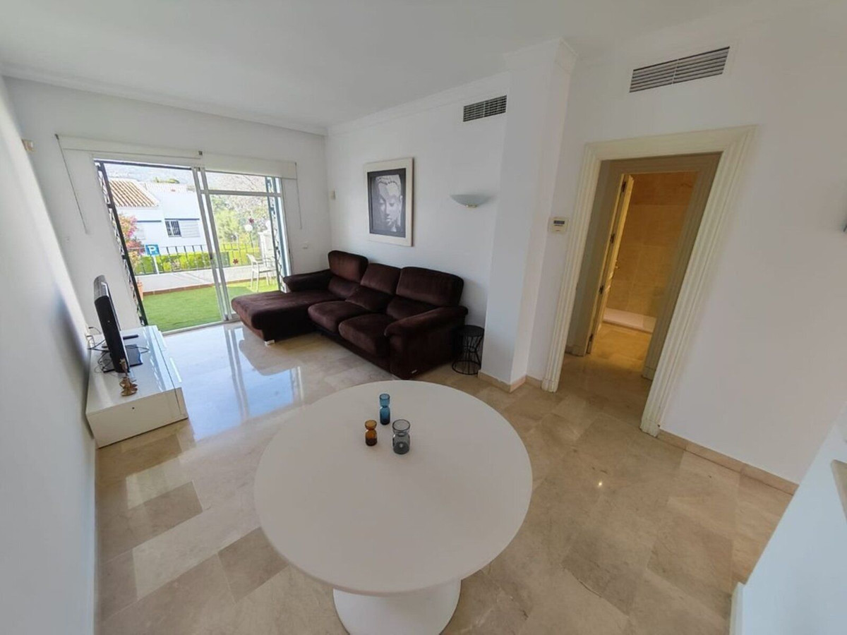 Aticos de 2 dormitorios en venta en Nueva Andalucía – R5407966 Aticos de 2 dormitorios en venta en Nueva Andalucía – R5407966