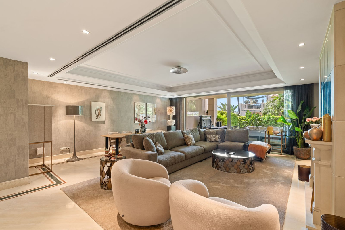 4 bedroom Townhouses for sale in Sierra Blanca – R5395801 4 bedroom Townhouses for sale in Sierra Blanca – R5395801
