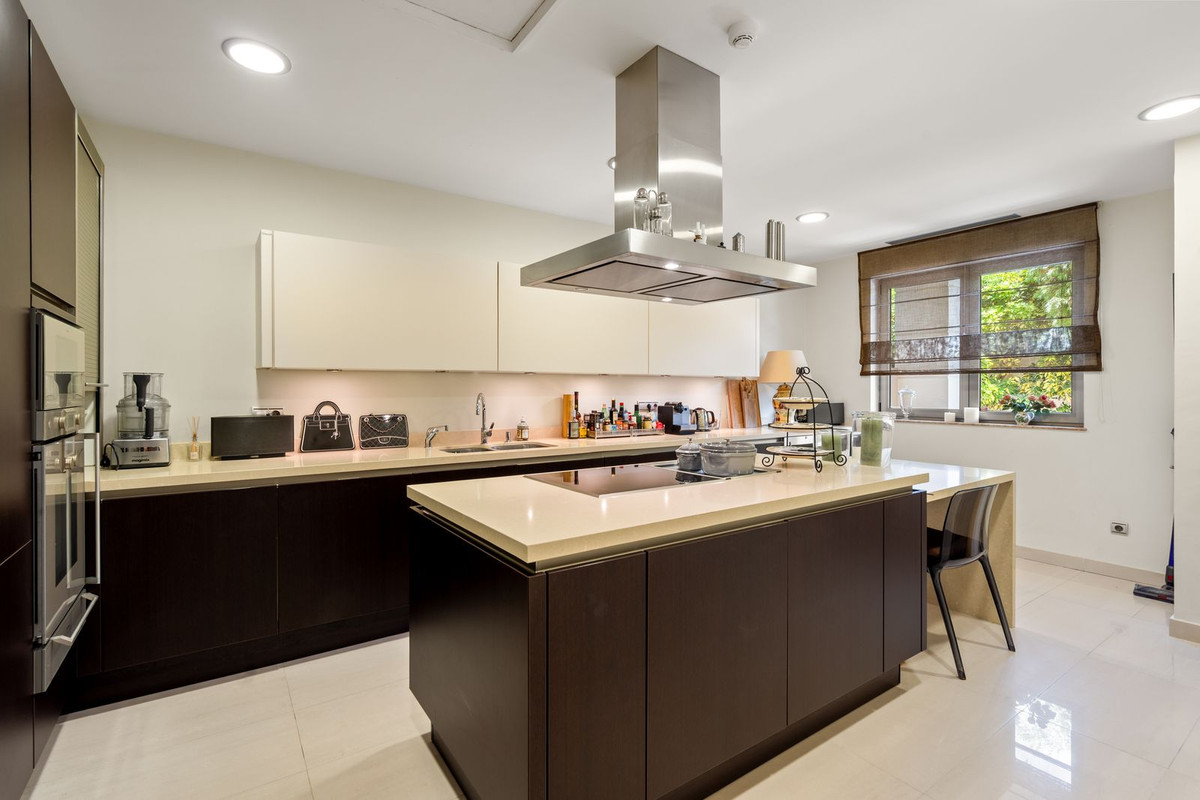 4 bedroom Townhouses for sale in Sierra Blanca – R5395801 4 bedroom Townhouses for sale in Sierra Blanca – R5395801