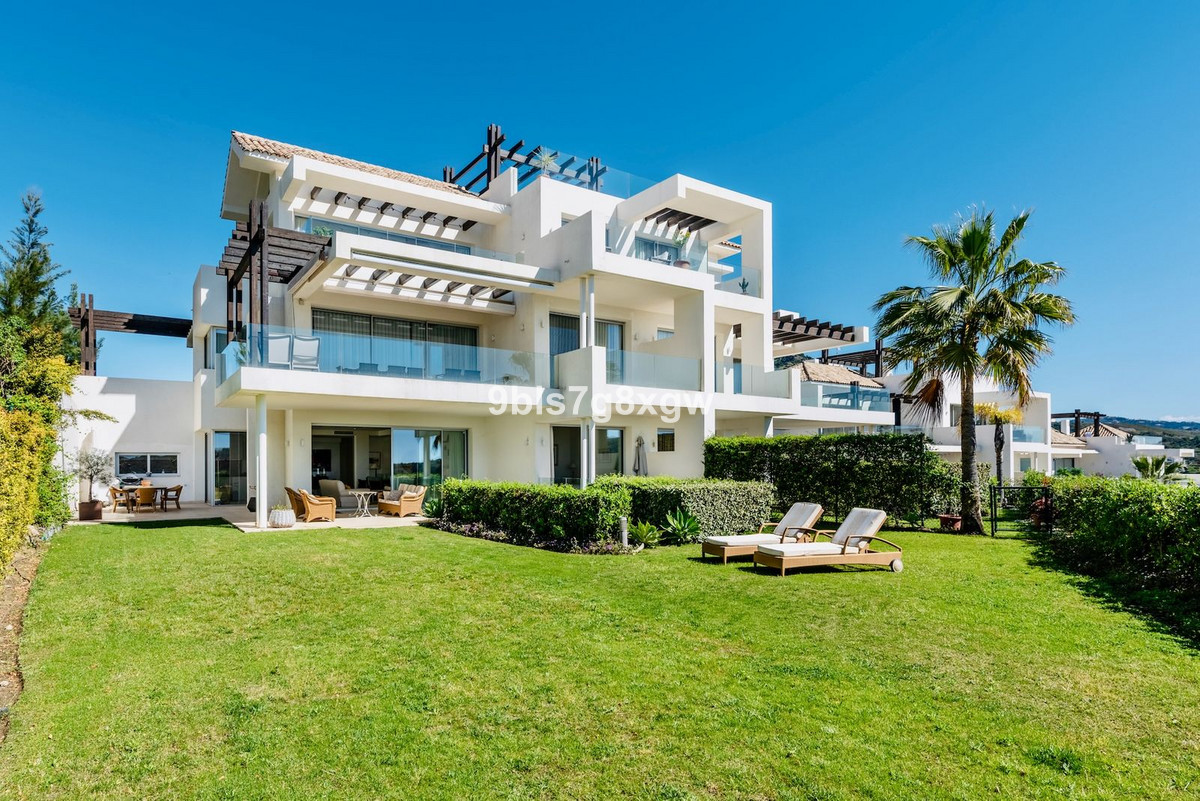 Apartamentos de 3 dormitorios en venta en Benahavís – R5360644 Apartamentos de 3 dormitorios en venta en Benahavís – R5360644